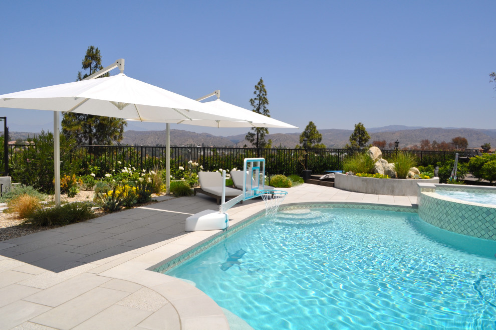 North Tustin