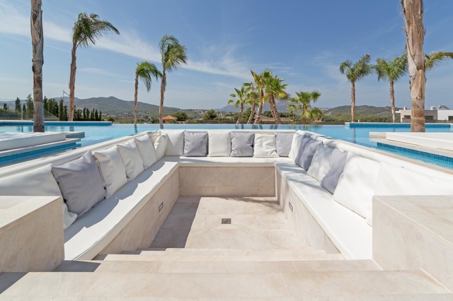 Villa Hermes coastal-deck