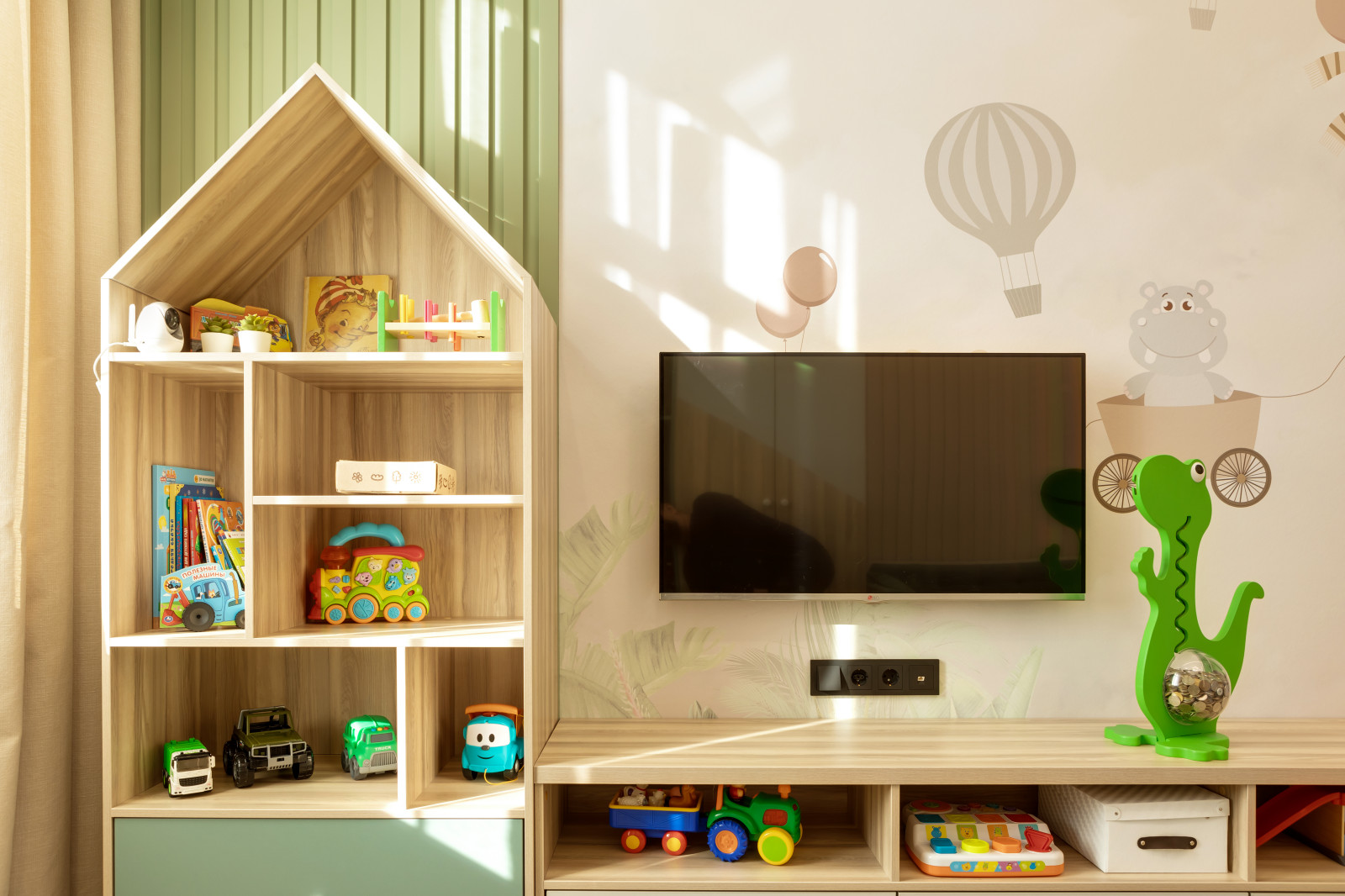 ЖК Париж. "Я есть..."