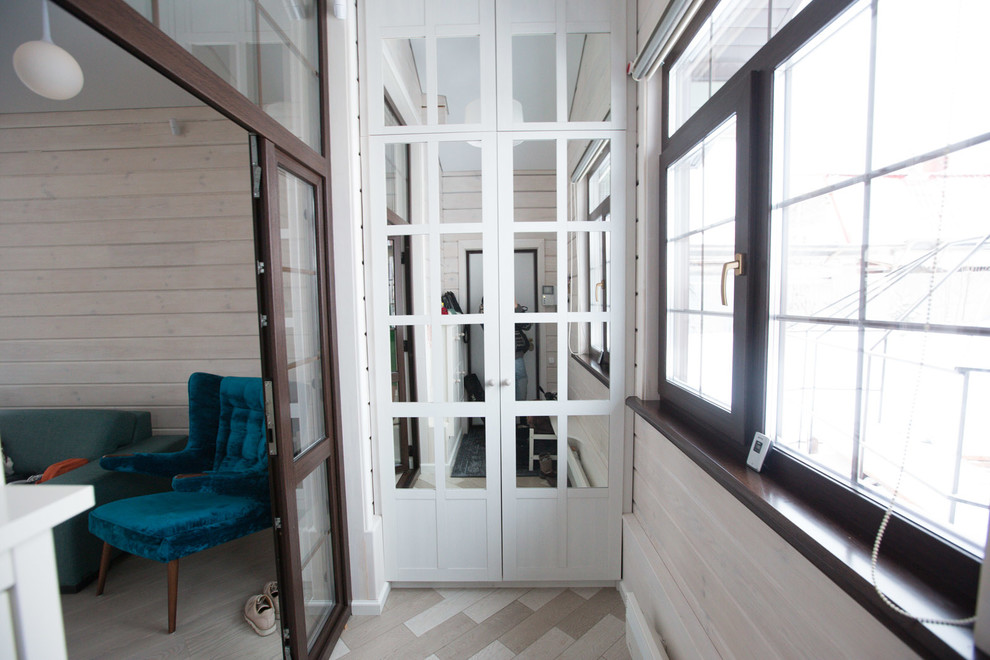 ДОМ В ПОСЕЛКЕ УШАКОВО