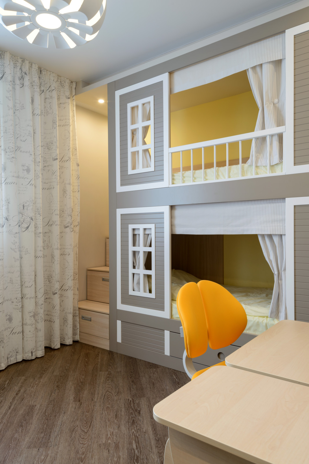 Трехкомнатная квартира-студия в современном стиле