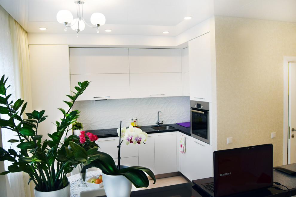 Интерьер с белыми акцентами