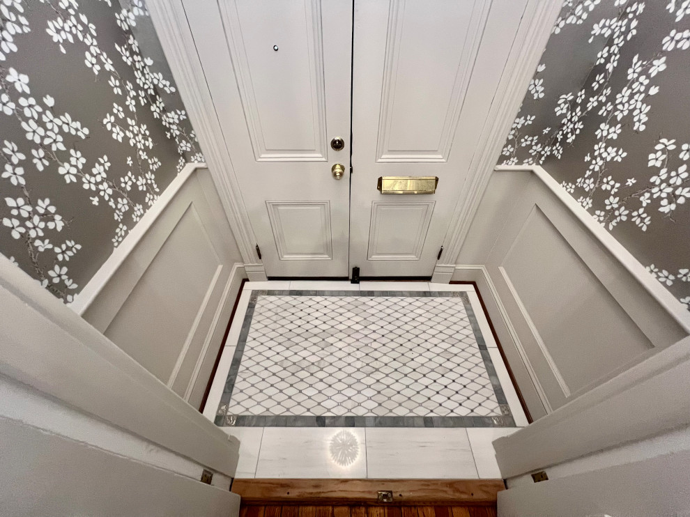 Capitol Hill Entryway