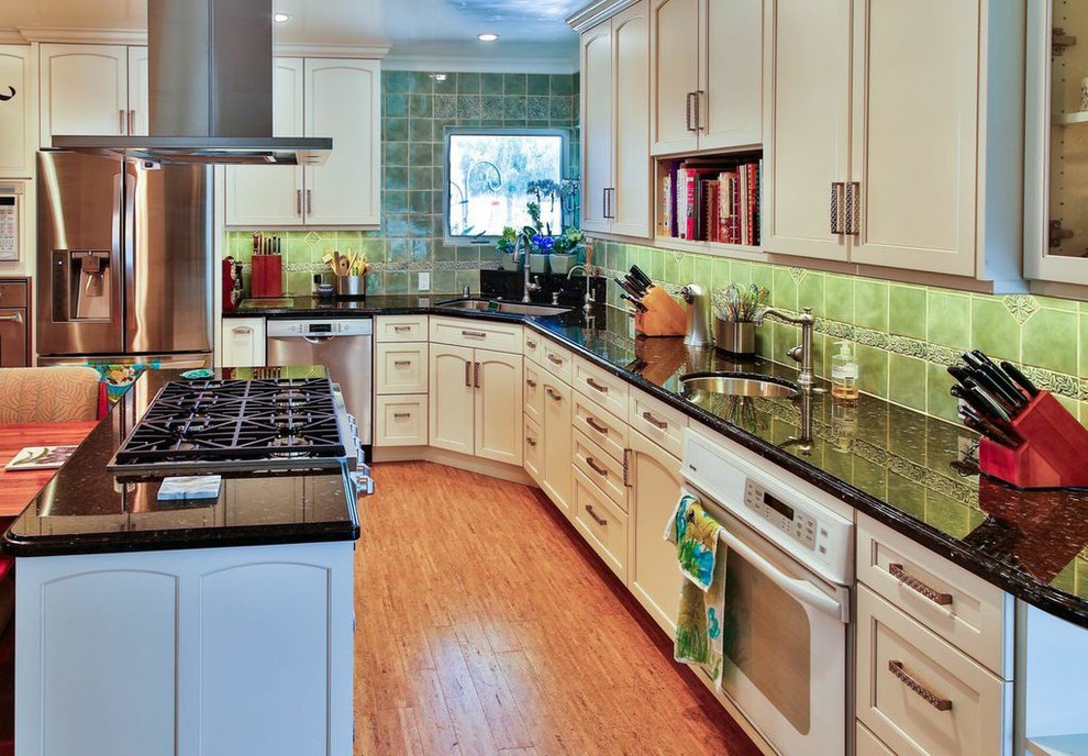Inspiration for a transitional kitchen remodel in Santa Barbara