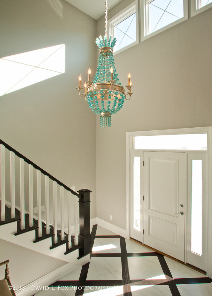 Entryway - transitional entryway idea