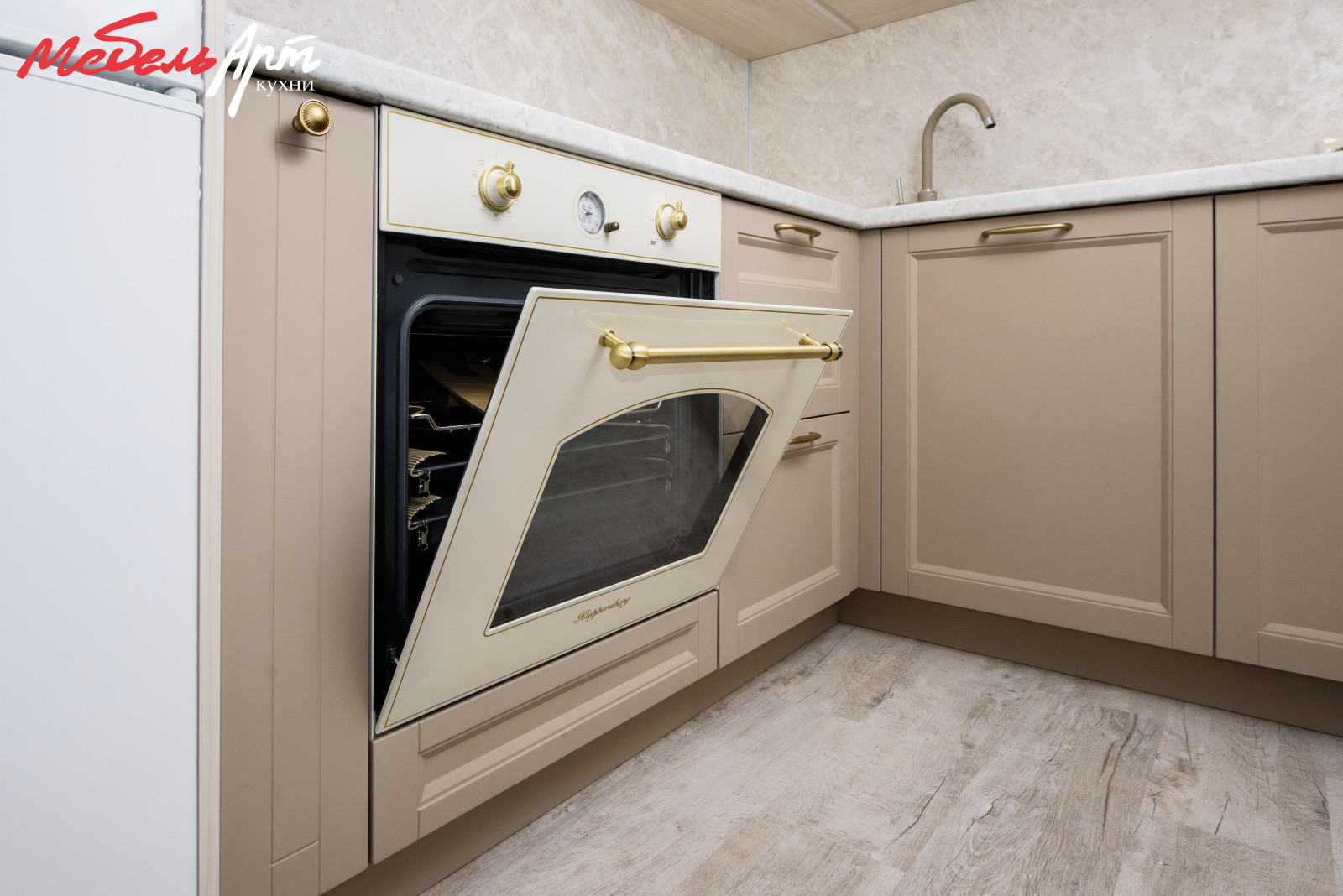 Кухонный гарнитур в стиле Неоклассика 3