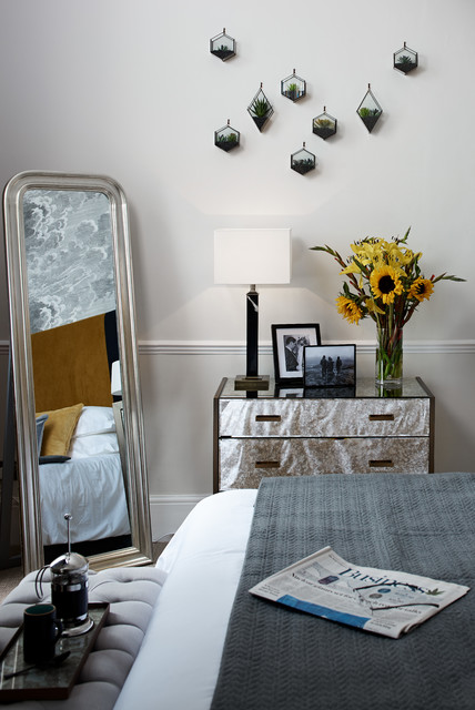 Edwardian Apartment in Cheltenham contemporary-bedroom