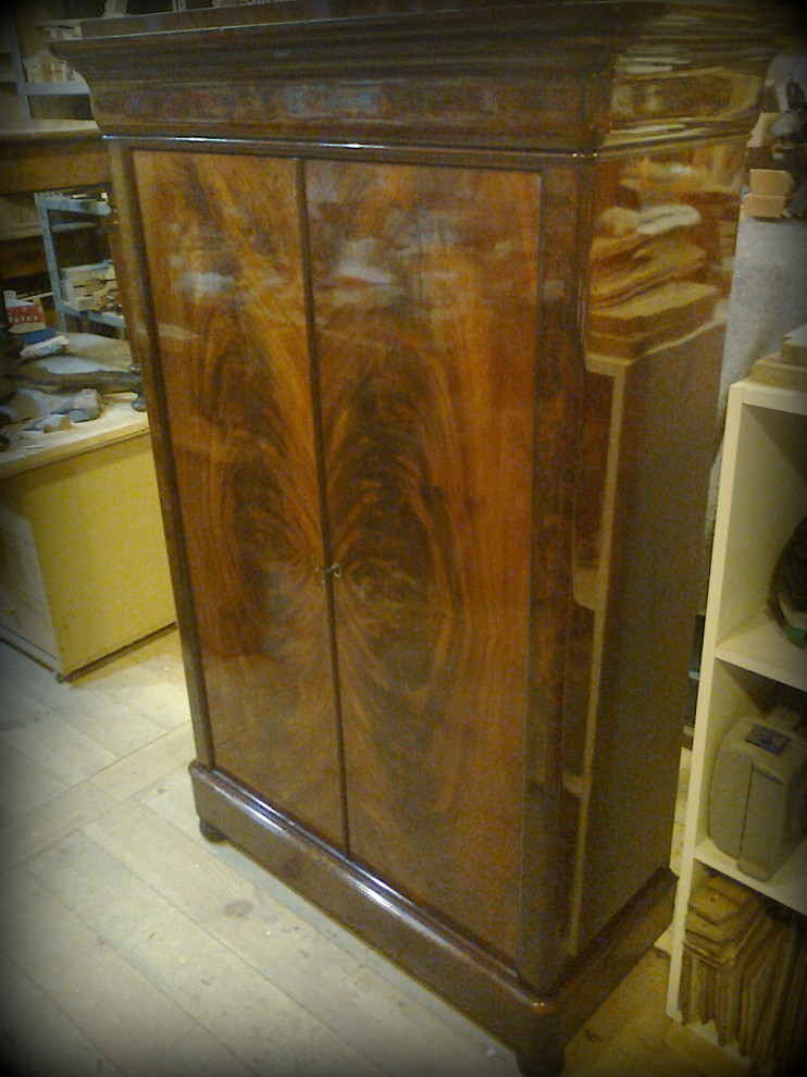L'armoire néttoyée - VIARMES