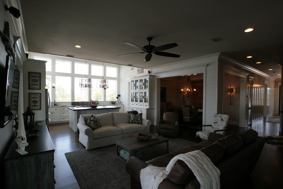 The Vlahos Cottage