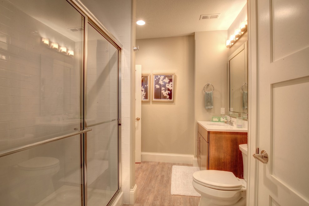 Inspiration for a transitional home design remodel in Chicago