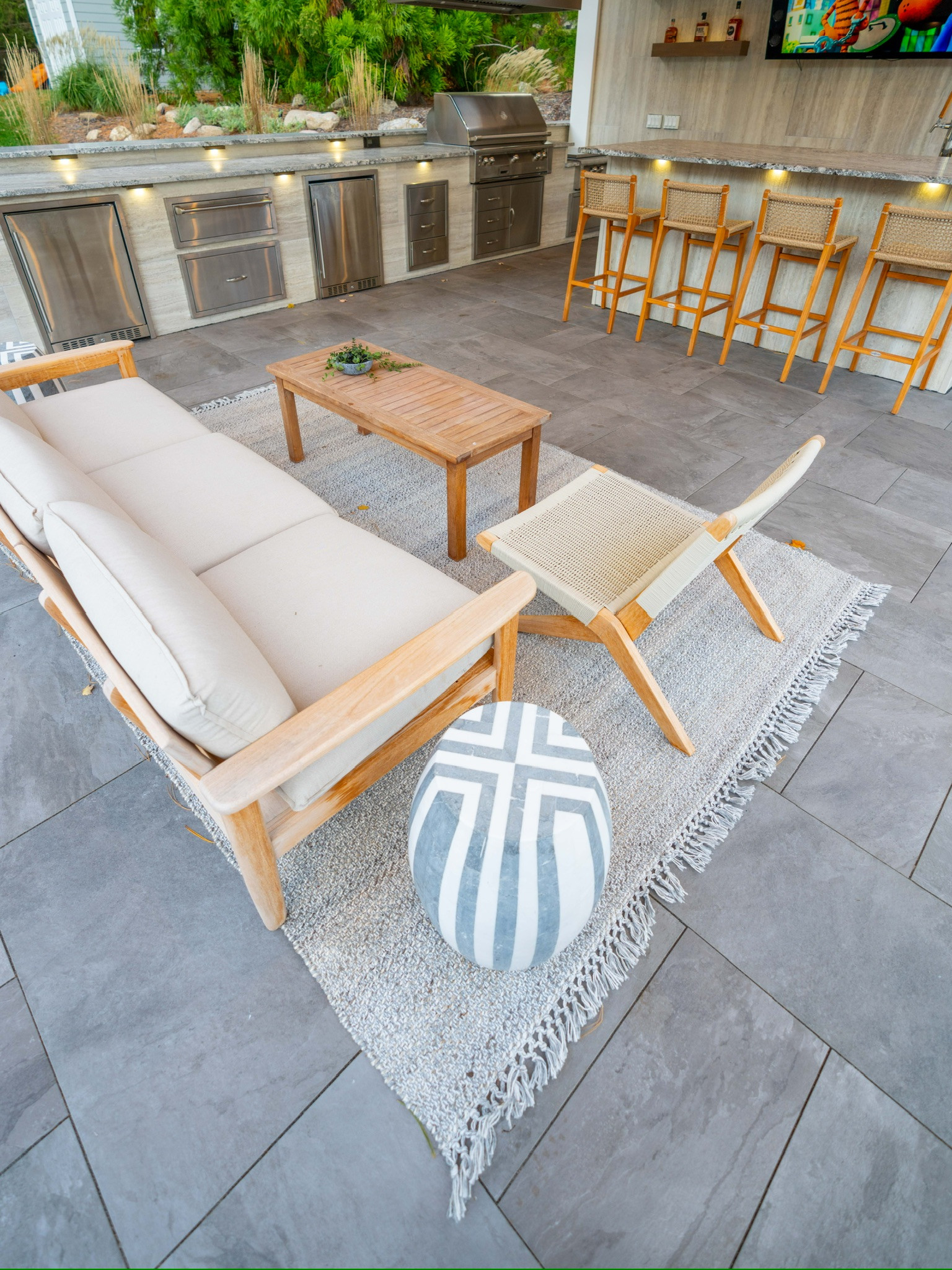 Porcelain Paradise with a Party Pavilian