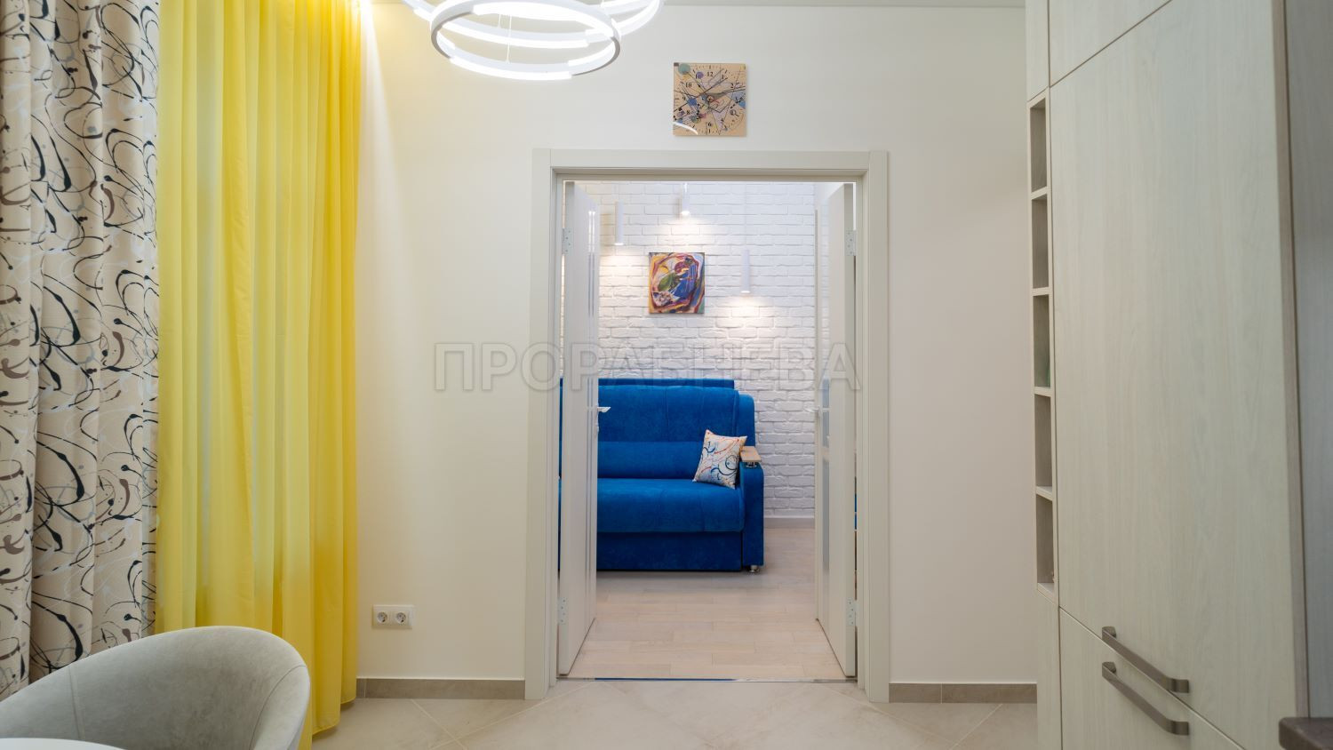 Дизайнерский ремонт апартаментов в доме 1907 года