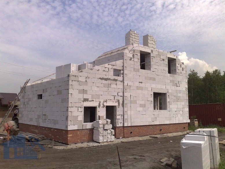 Дома и котеджи из кирпича и газоблока (газобетона) "под ключ"