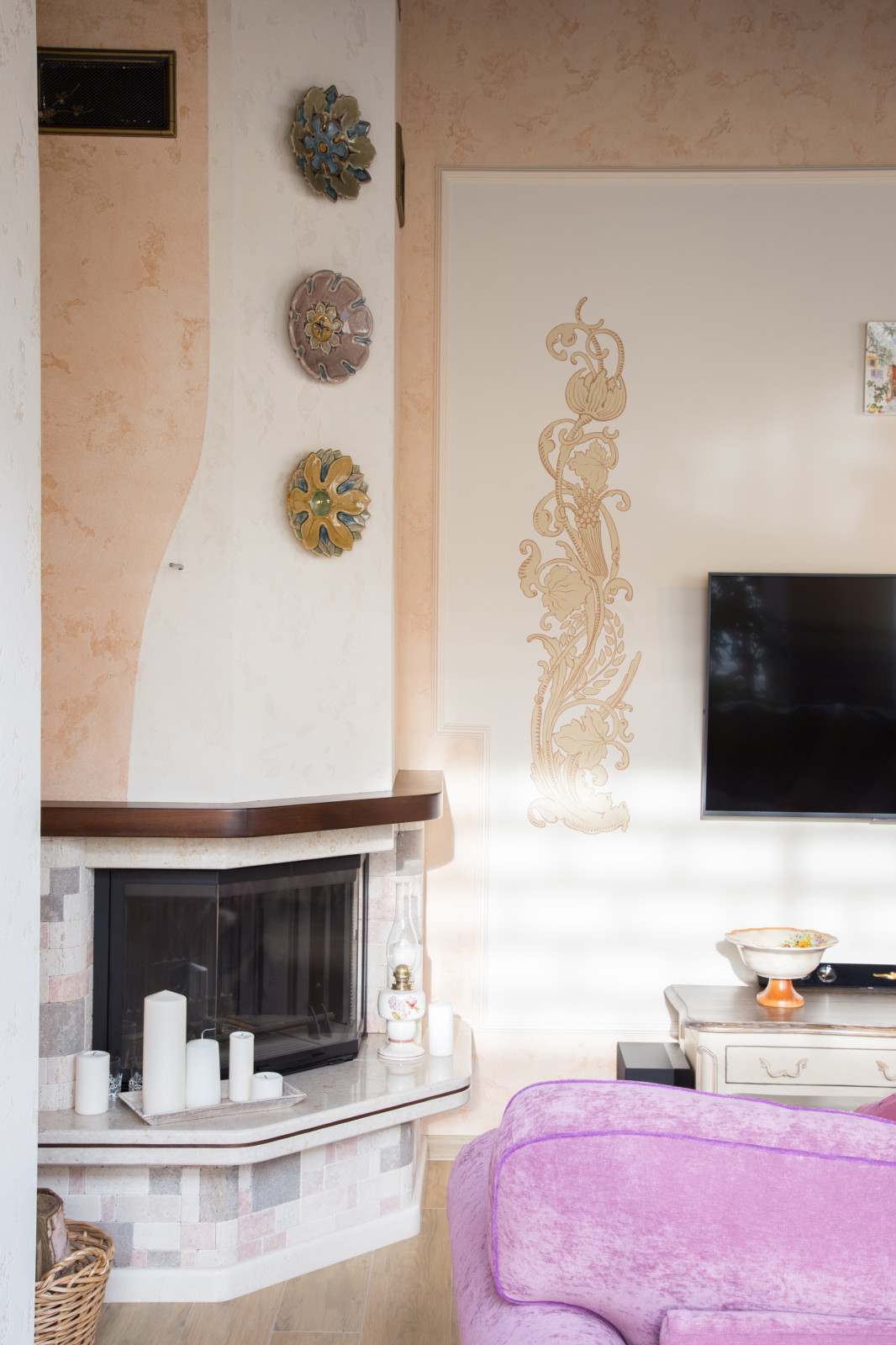 Интерьер гостевого дома в стиле Прованс. Интерьер бассейна (150 кв м)