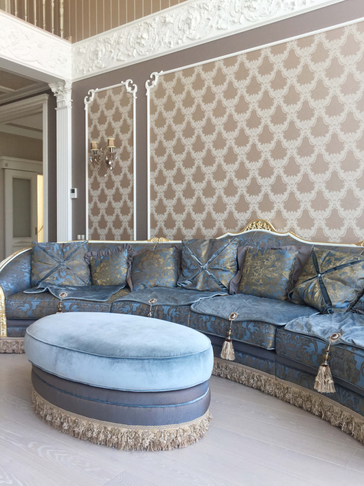 Дизайн интерьера дома в классическом стиле. Реализованный проект.