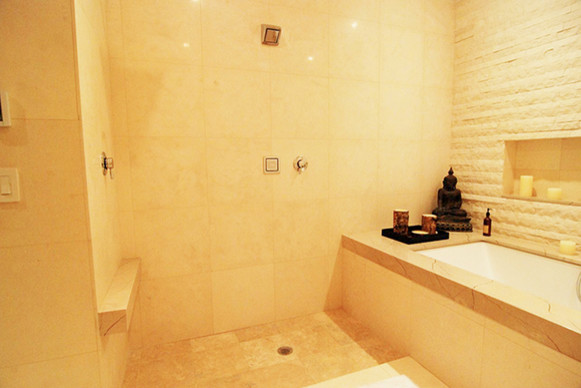Duplex Loft Master Bath