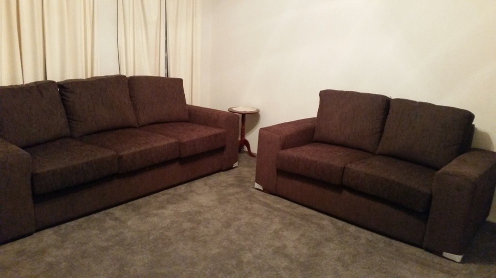 Help please.. Dark grey carpet and dark grey couch!! | Houzz AU