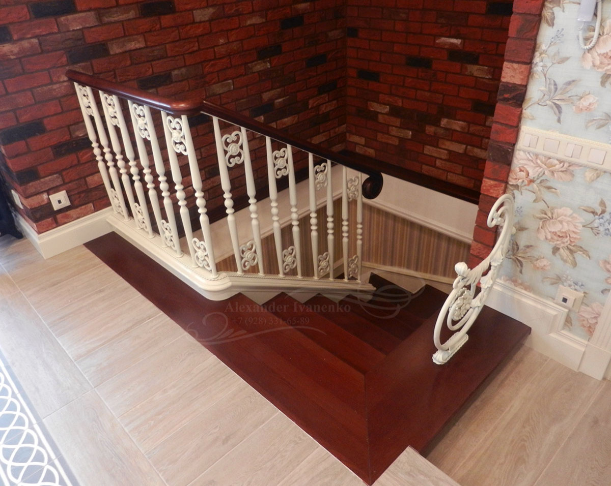 ЛЕСТНИЦА В КВАРТИРЕ