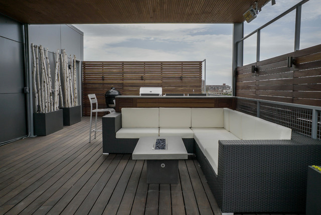 West Loop Expanse contemporary-terrace