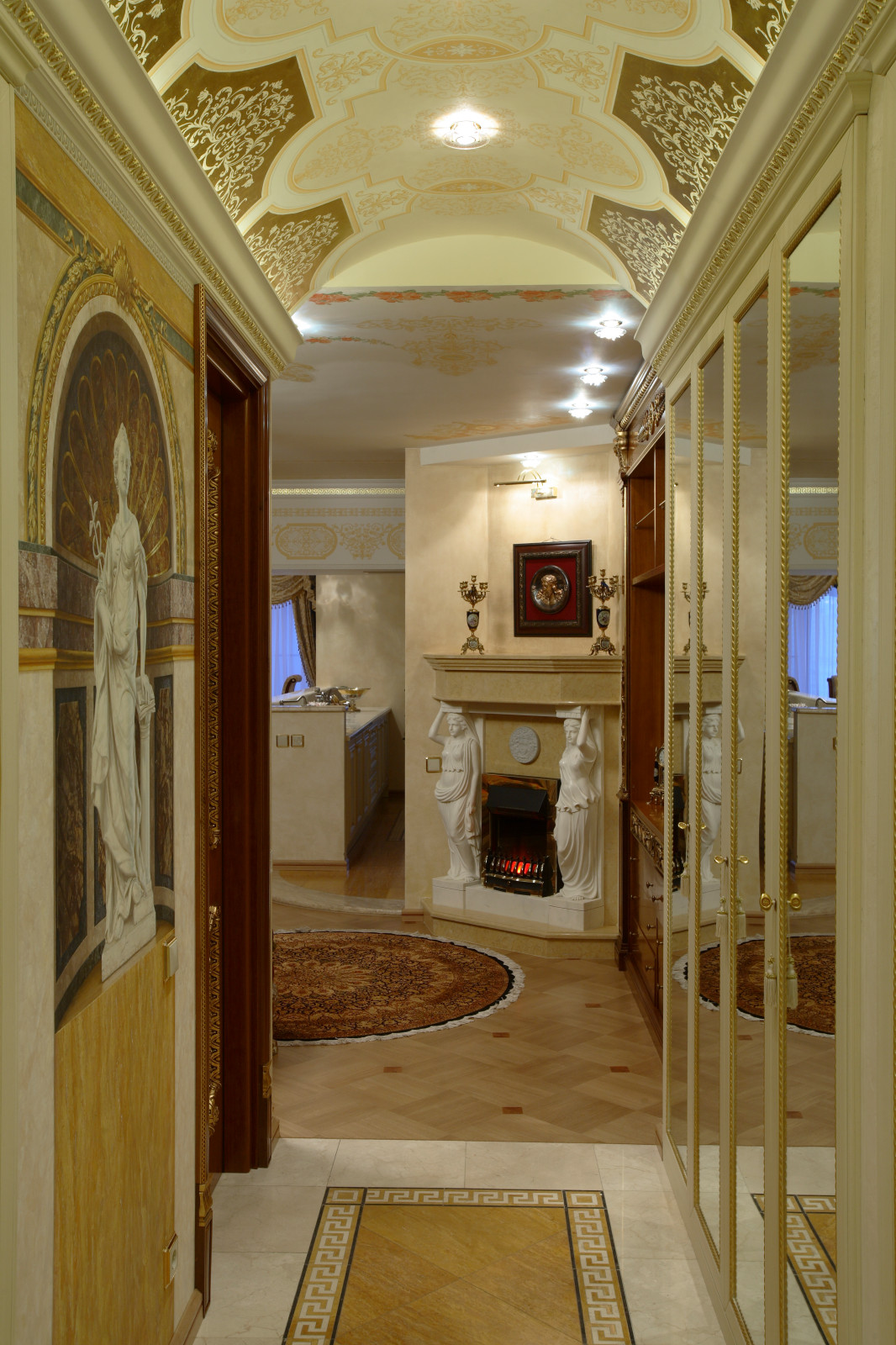 Квартира в стиле Версаче 200м2