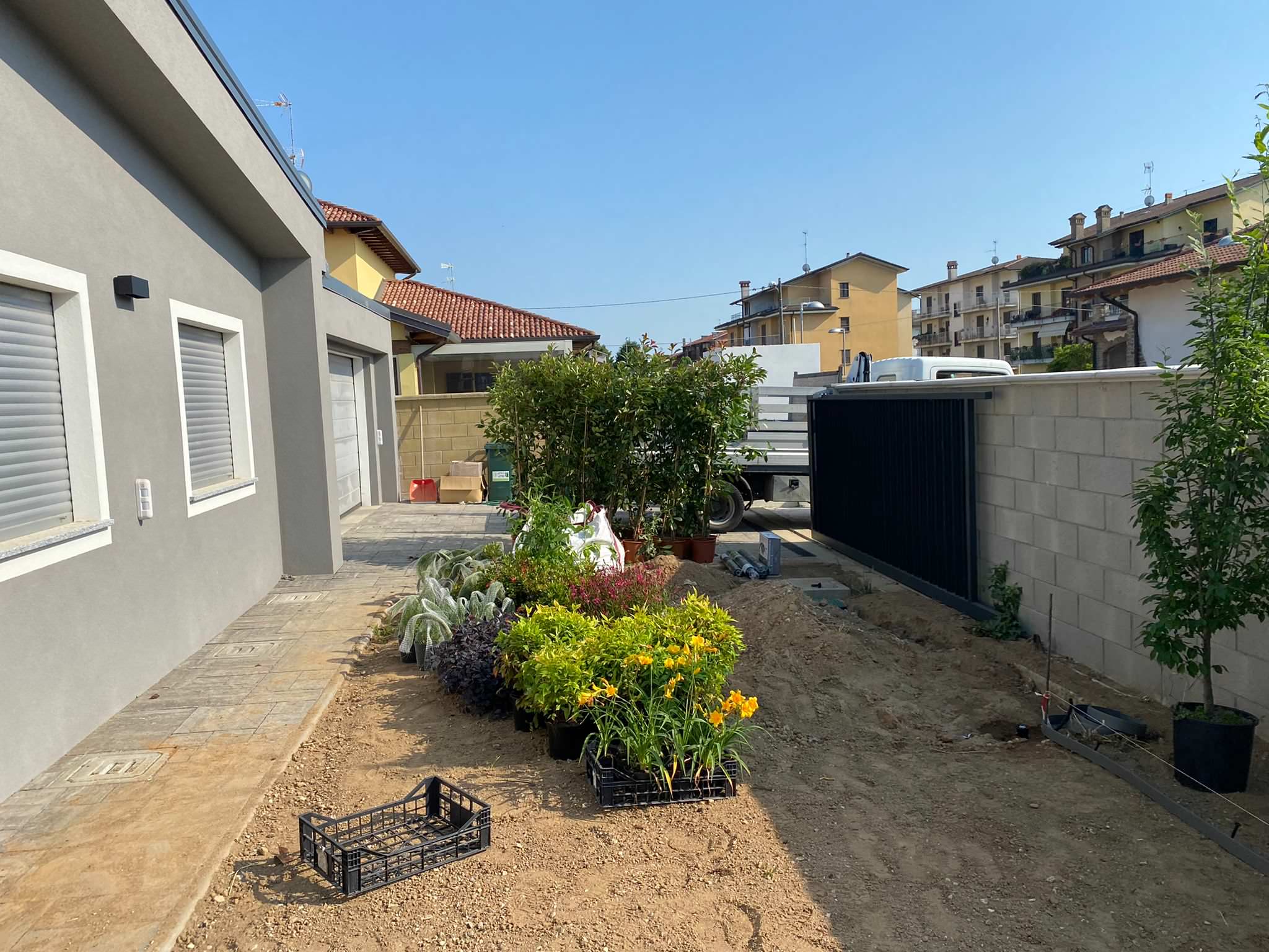 Realizzazione Giardino per villa moderna