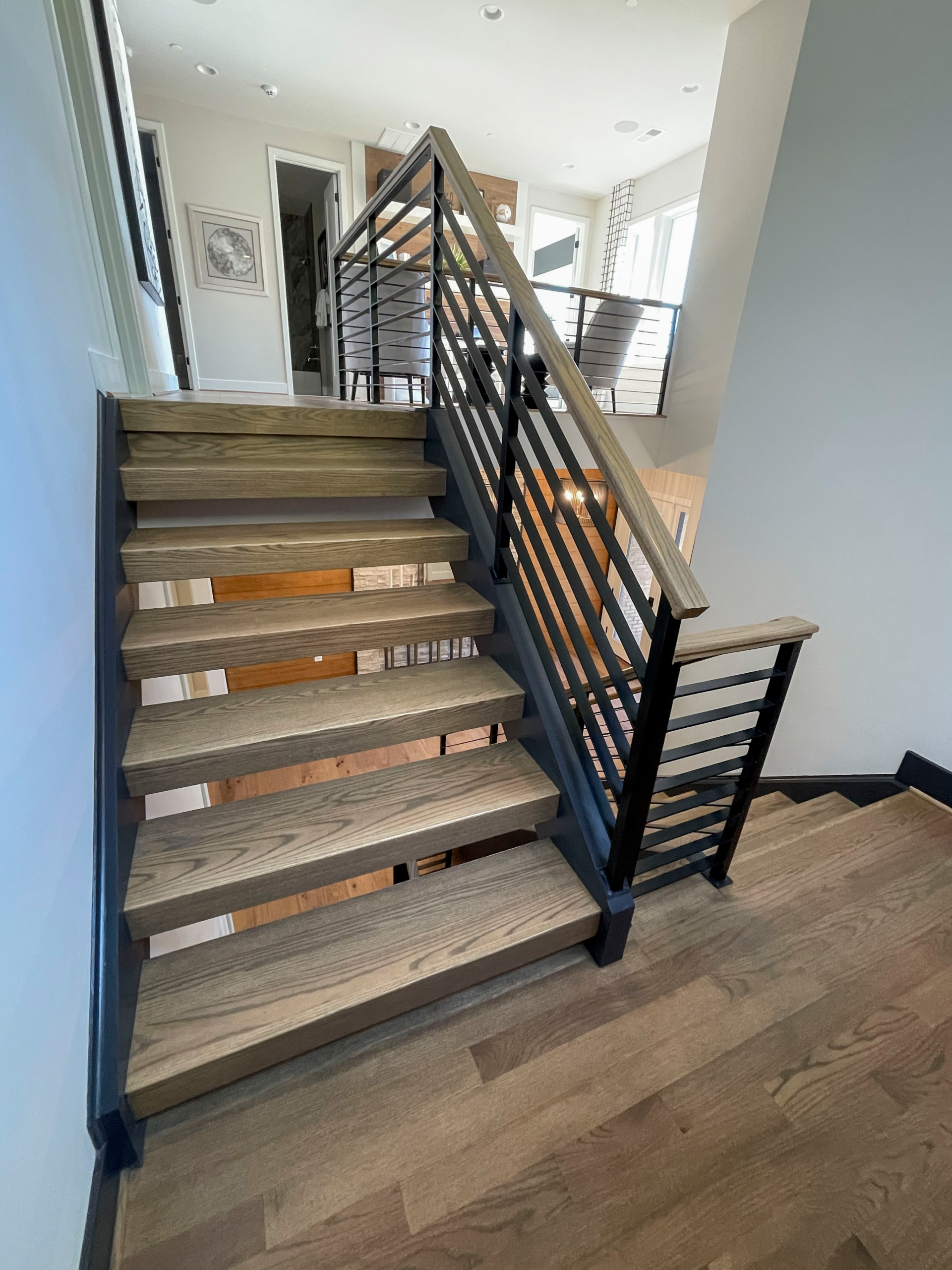 113_Floating Straight- Stringers with No Risers in Contemporary Home, Bethesda M