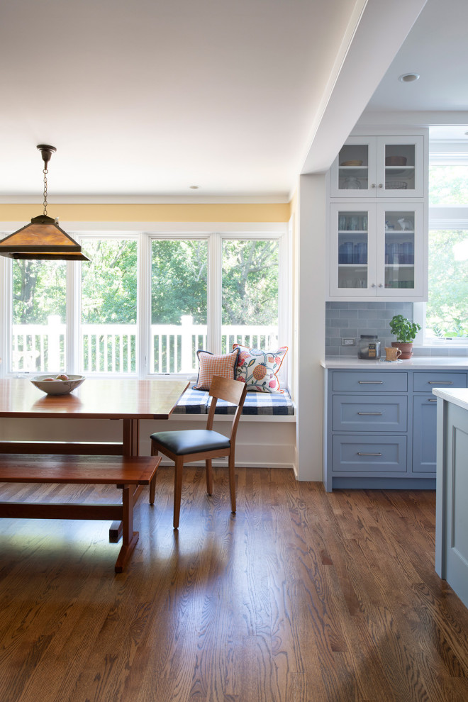 Example of a transitional kitchen design in Minneapolis