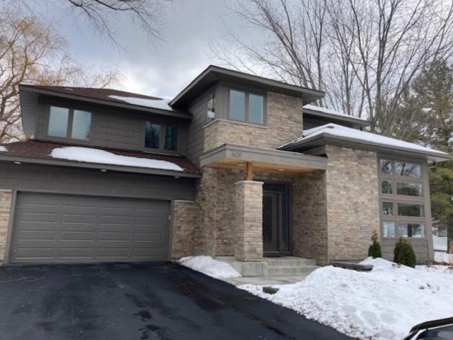 Custom Homes contemporain-facade
