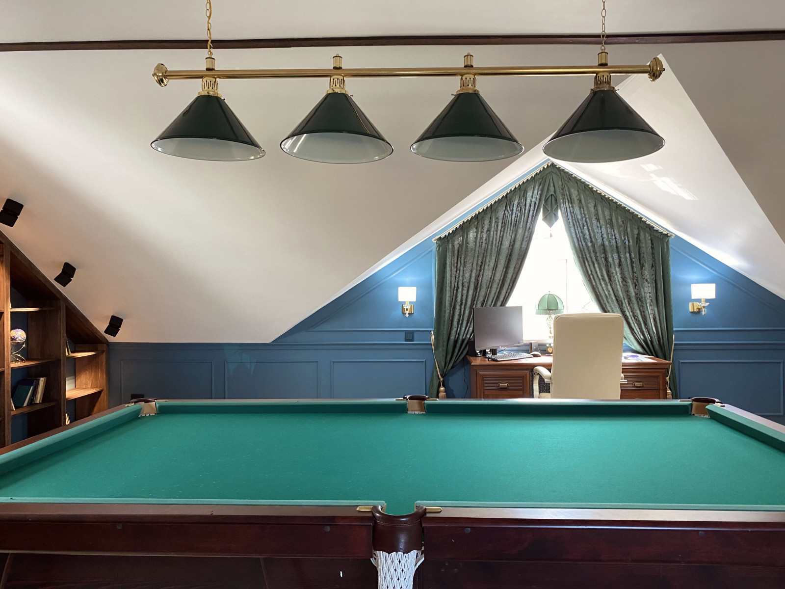 Бильярдная