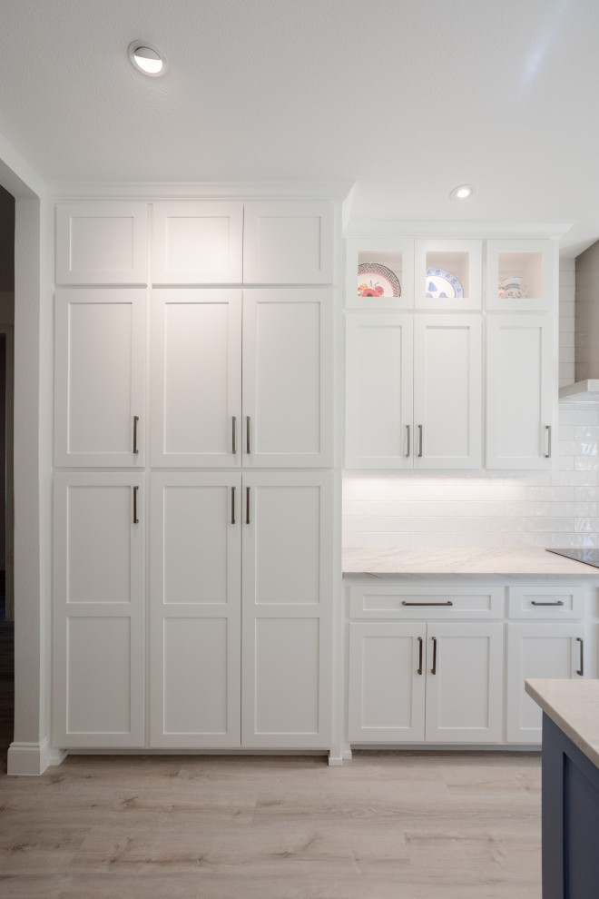 Anacua | Kitchen + Living Room
