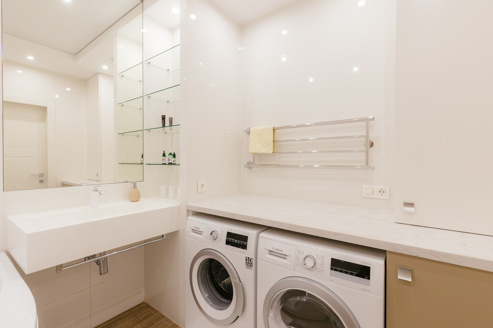 Реализованный дизайн-проект квартиры 4+ г.Тюмень