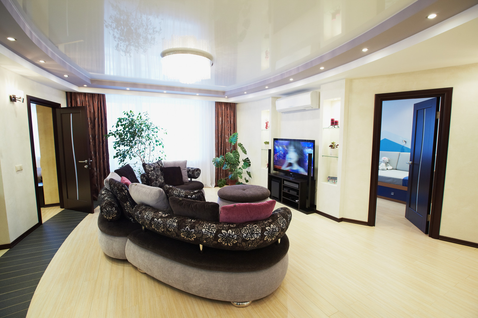 Дизайн 4-х комнатной квартиры в Екатеринбурге