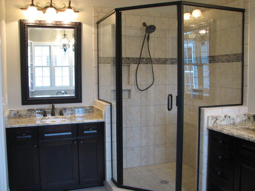 Design ideas for a traditional bathroom in Raleigh.