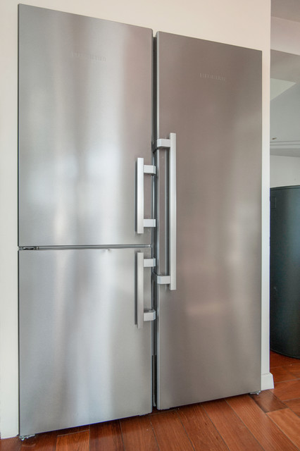 D... A... 1901 midcentury-kitchen