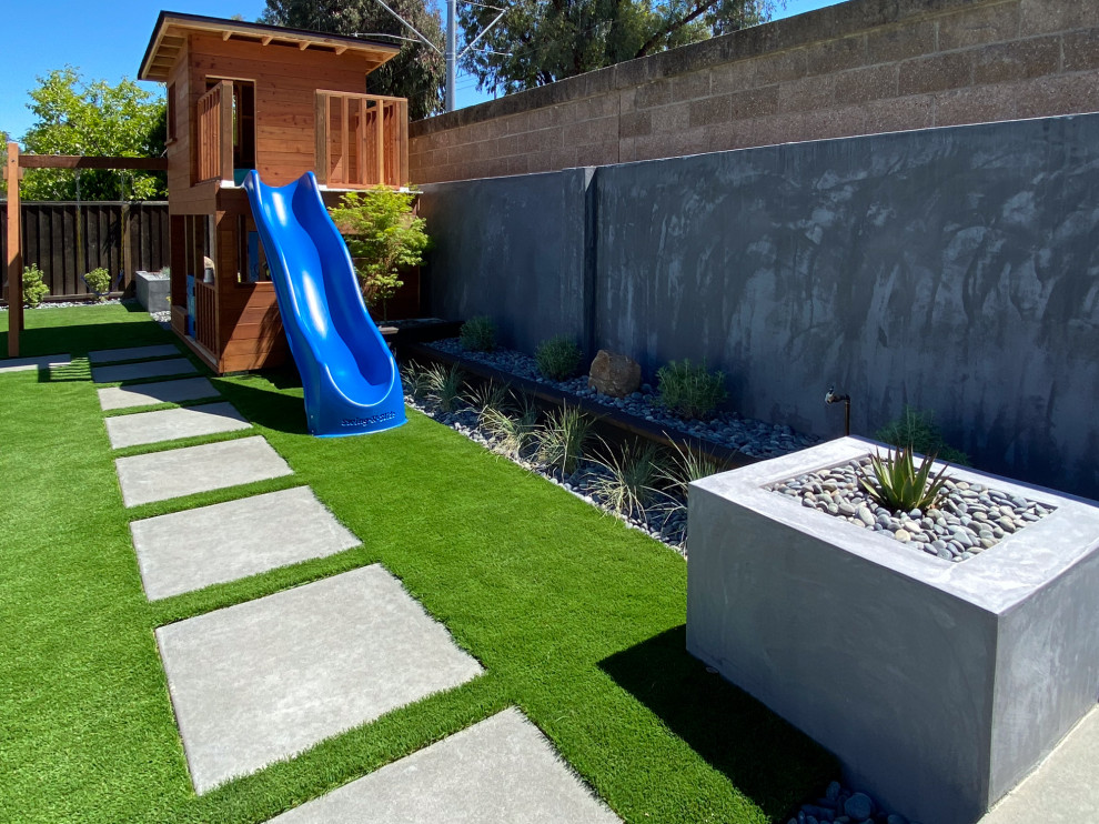 San Jose - Custom Kids Playhouse Retreat