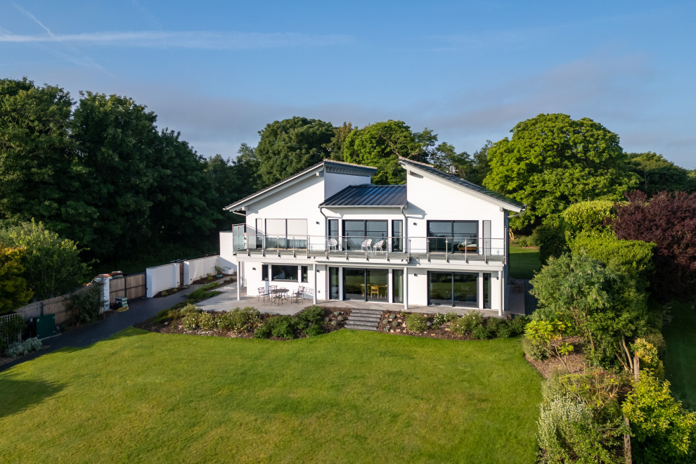Contemporary Coastal Home, South-West