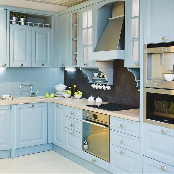 Кухни в классическом стиле