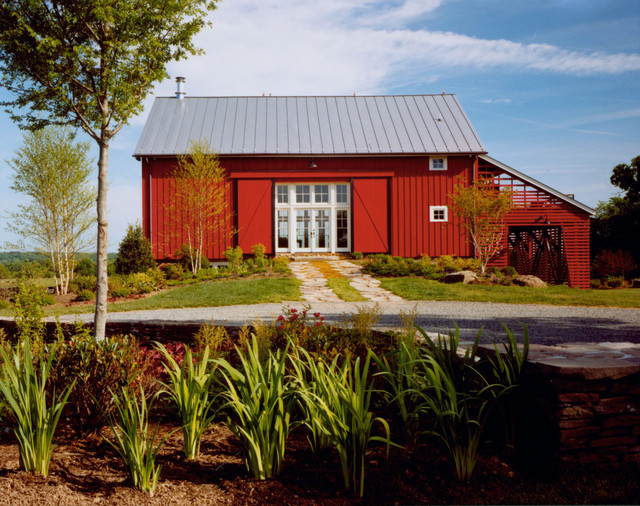 When To Paint Your Home Red - Barn Red Exterior Paint Colors