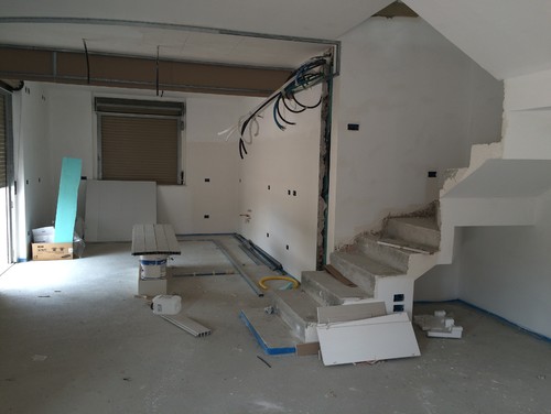 Rivestimento scala interna Scala interna design