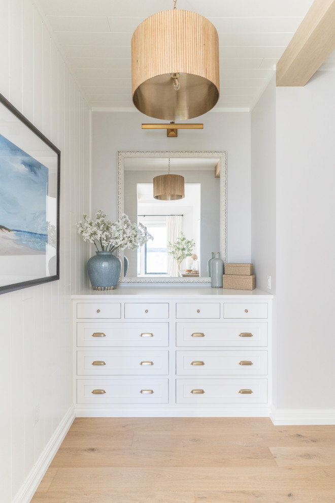 Home design - transitional home design idea in Grand Rapids