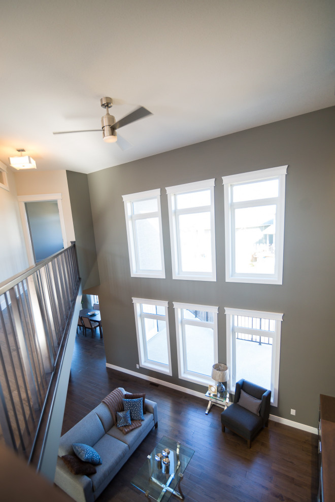 Home design - transitional home design idea