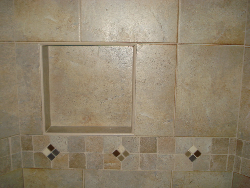 Alcove shower - mid-sized transitional ceramic tile ceramic tile alcove shower idea