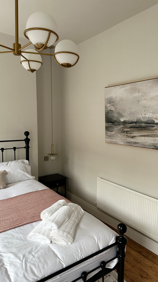 Guest bedroom