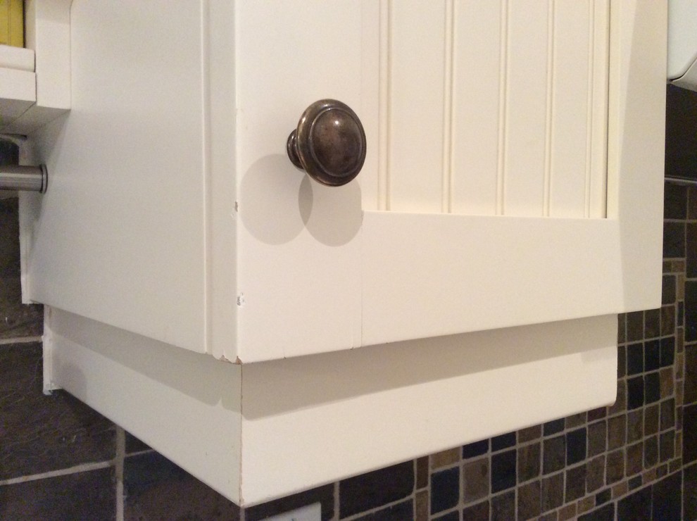 Painting over lacquered kitchen