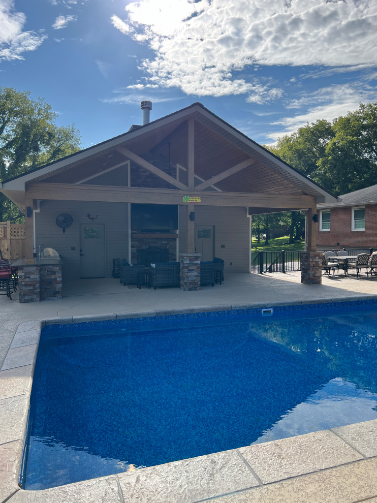 Lakeside Pool House
