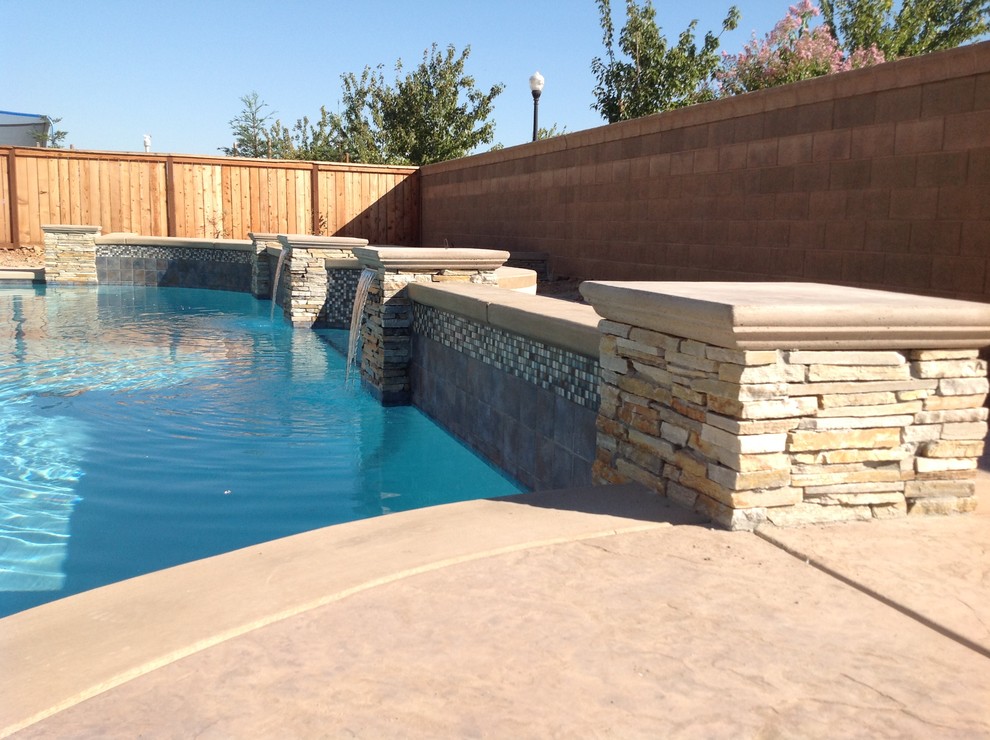 Modern Mediterranean, Roseville