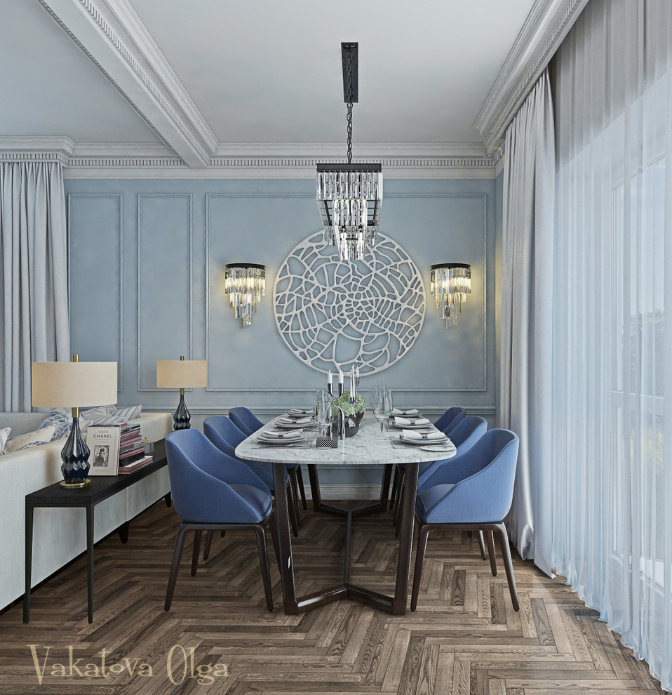 Интерьер   дома с панорамными окнами.