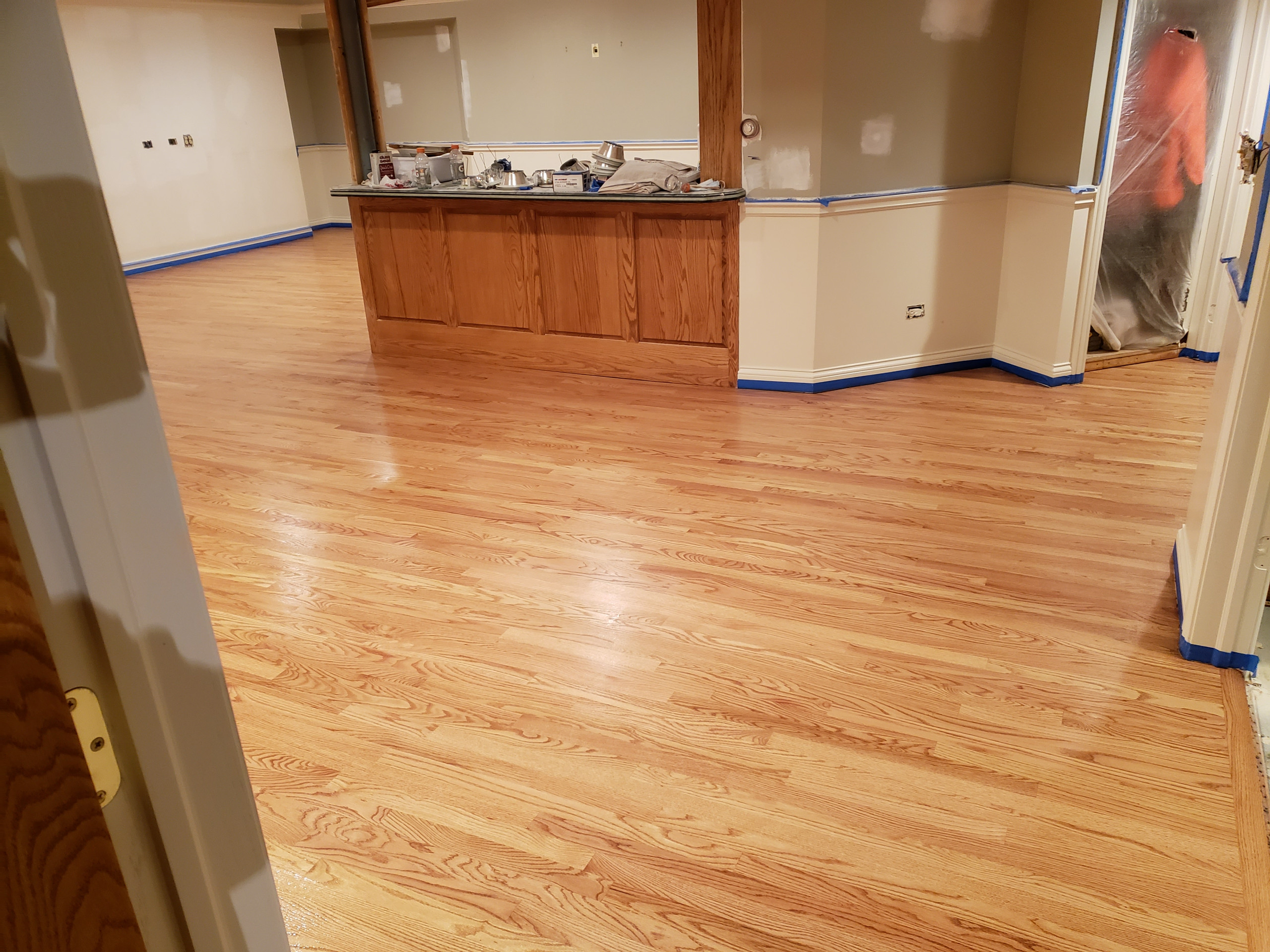 Mount Prospect,  2 and 1/4 red oak installed over radiant heat 3 coats Bona Mega