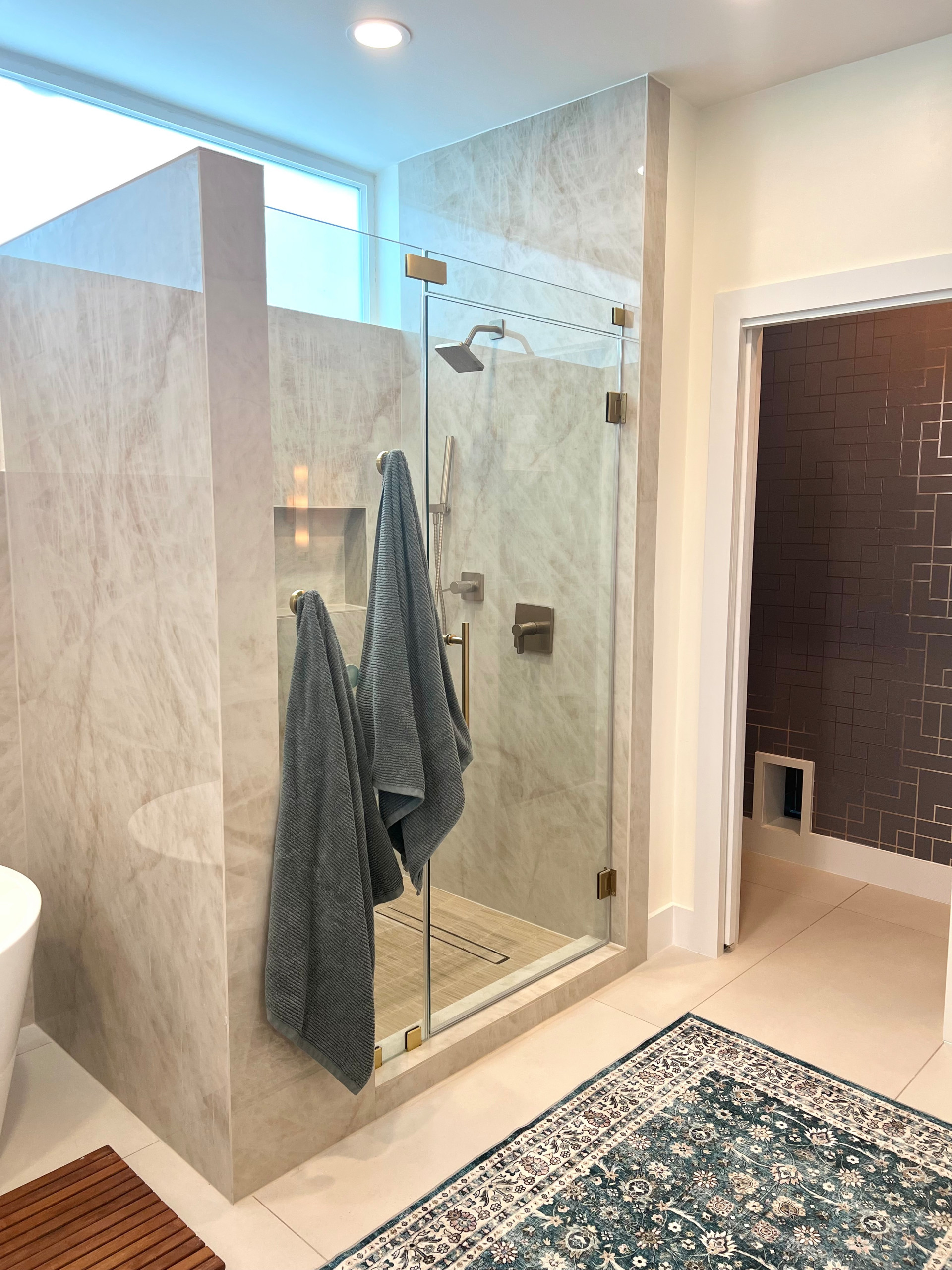 Museum District Primary Bath