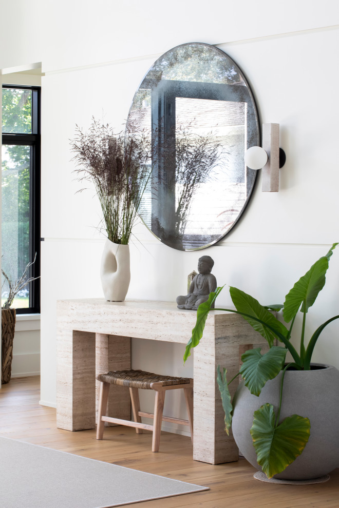 Inspiration for a contemporary entryway remodel in New York